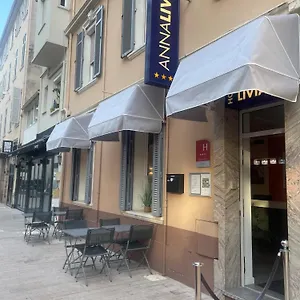 Anna Livia *** Cannes